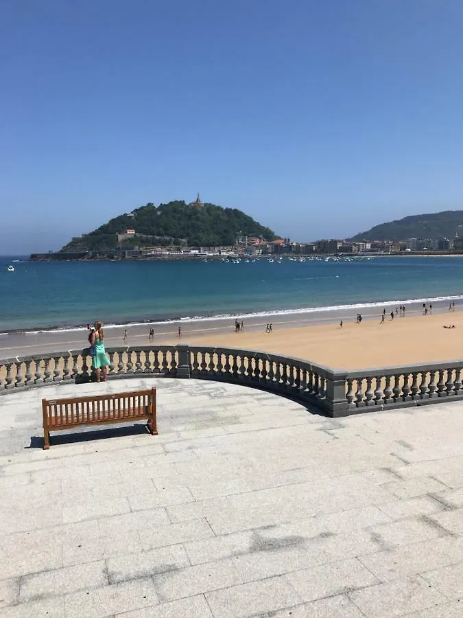 La Madame On La Concha Beach, Seaview Apartment San Sebastián