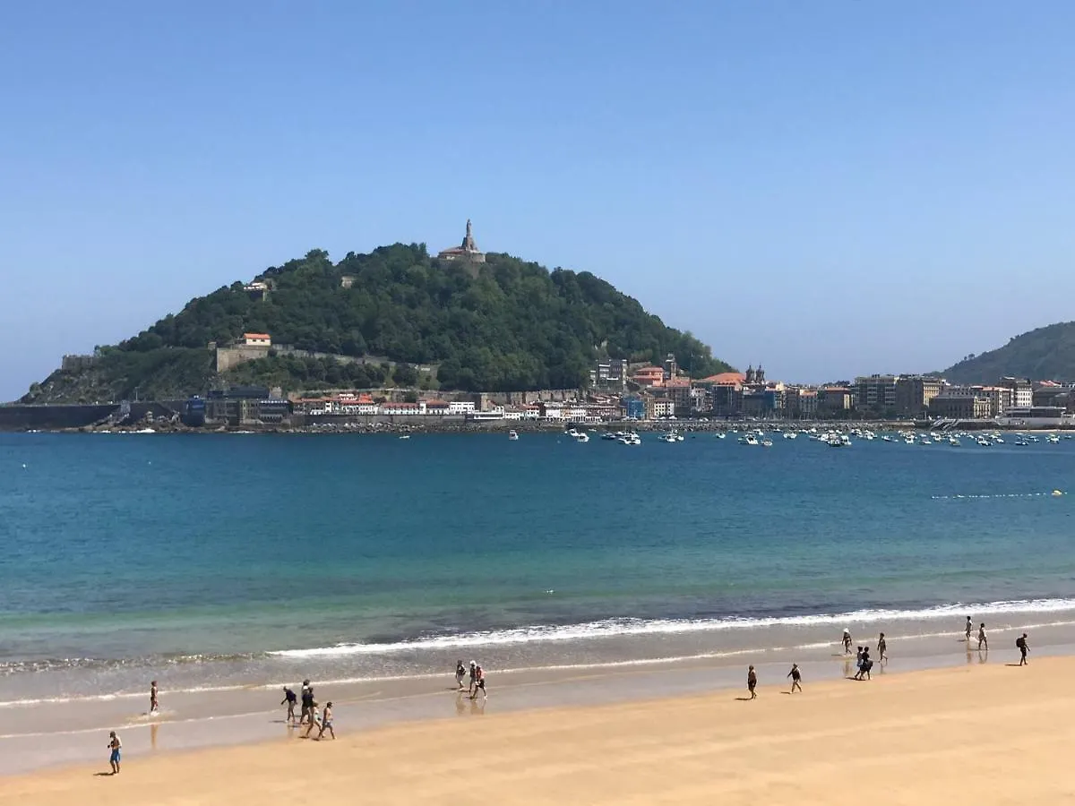 La Madame On La Concha Beach, Seaview Apartment San Sebastián